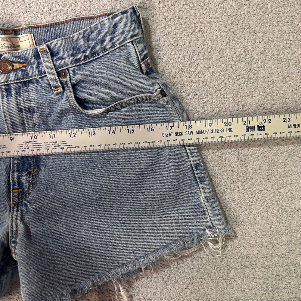 Levi Strauss Denim Shorts Loose Fit 16 Blue Vintage Y2K Baggy Cut Off - Picture 6 of 9